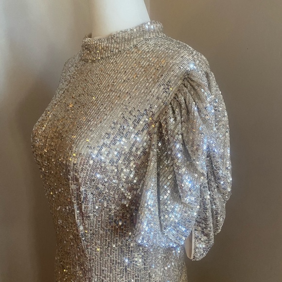 H and M sparkle dress, never worn, size XS - Picture 2 of 4